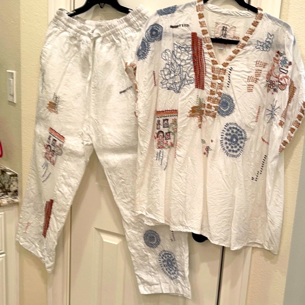Johnny Was size L top, shorts and pants -bundle